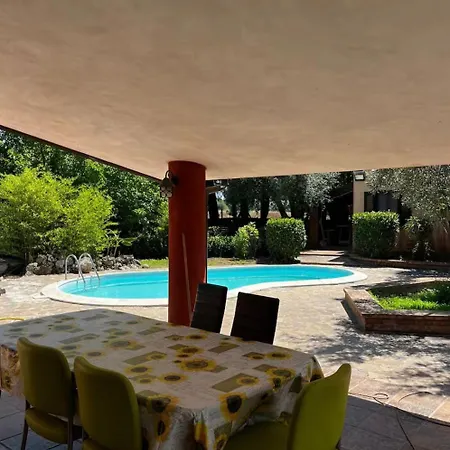 Tenuta Ciaramiti Luxury Garden & Pool